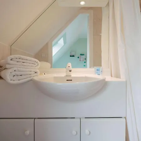 アパート : Duplex 3 Pieces Avec Piscine Chauffee, Wifi Et Parking, A 1 Km De La - Fr-1-477-149